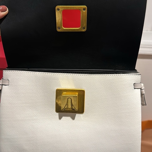 NWT Valentino Leather Shoulder Bag with Red Detail and Gold Hardware - Picture 8 of 12